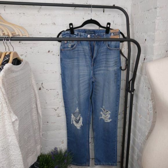 𝅺💥 Aero Mom Jeans pre-styled LOT 💥 - Picture 3 of 11